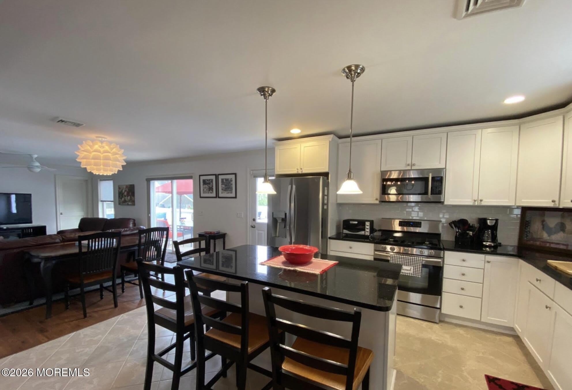 65 H Street – photo 5