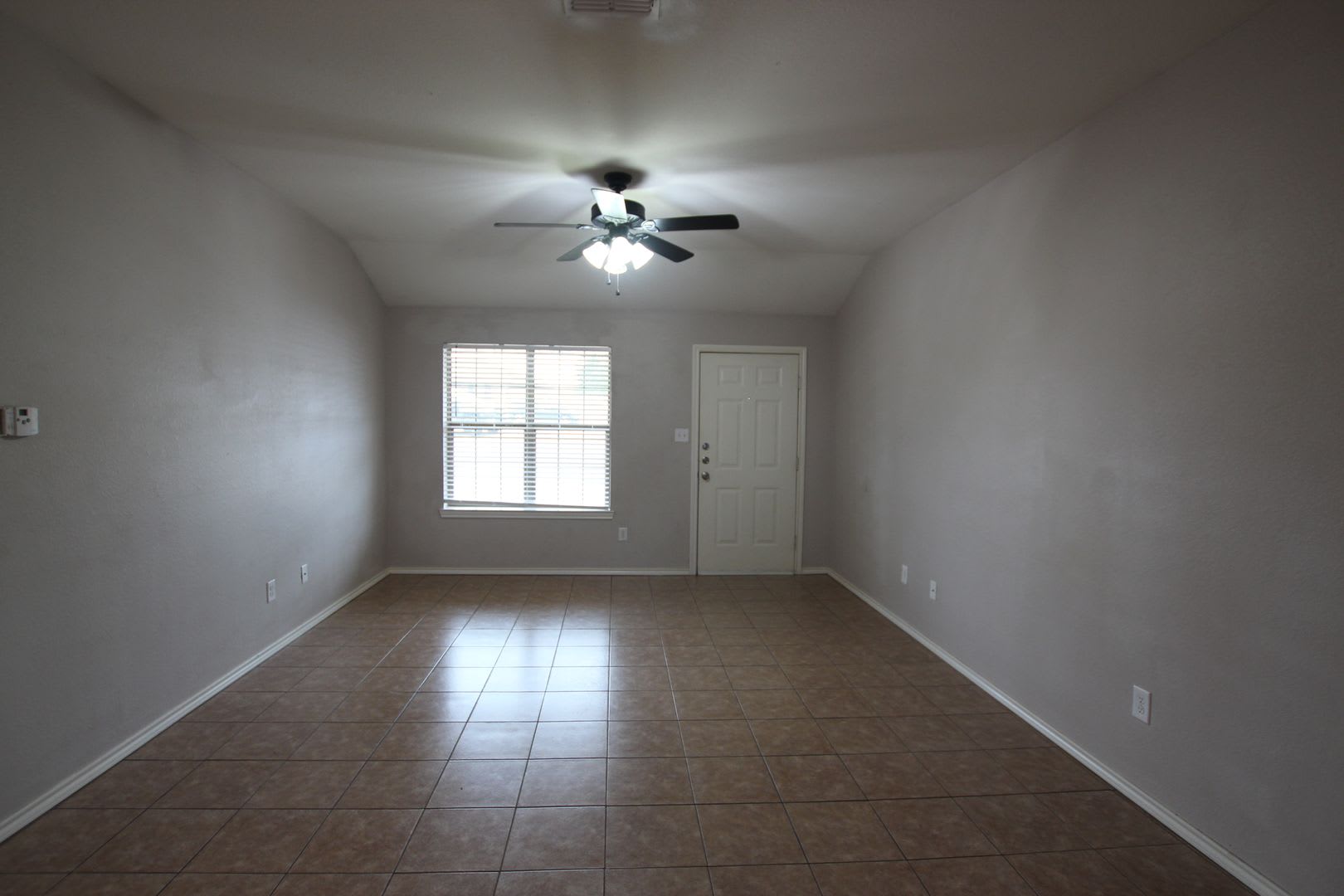 Available 3 Bedroom Duplex in Lindale! – photo 2