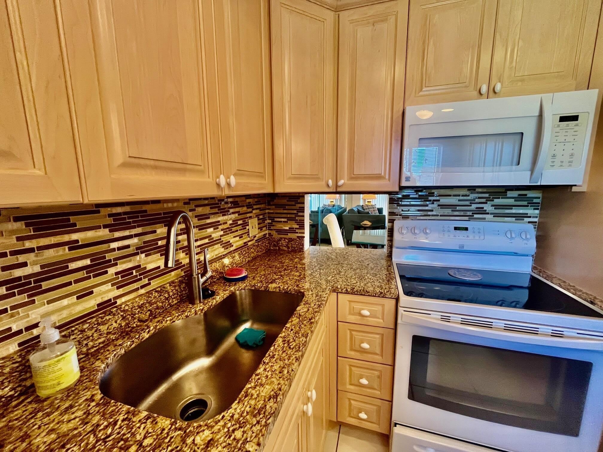 4090 TIVOLI Court – photo 1
