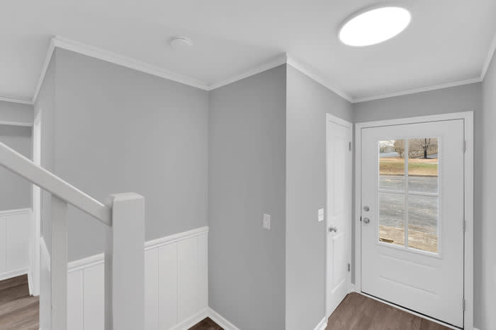 100 Lynn Circle – photo 1