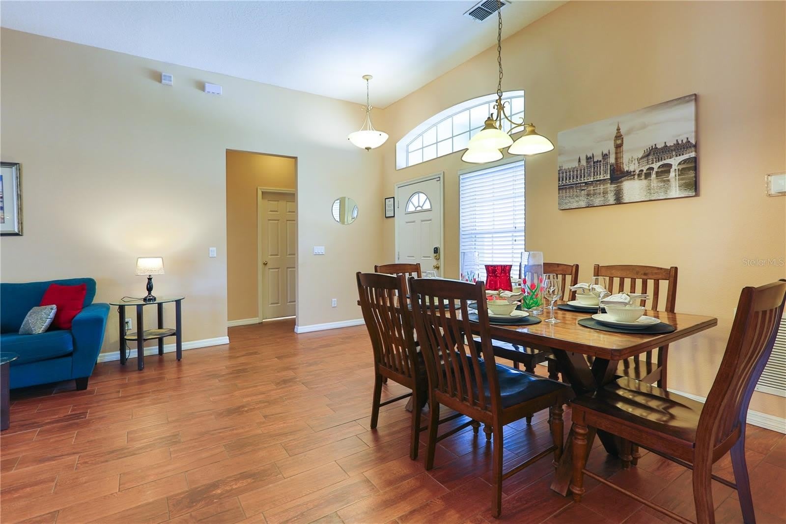 331 HENLEY Circle – photo 4