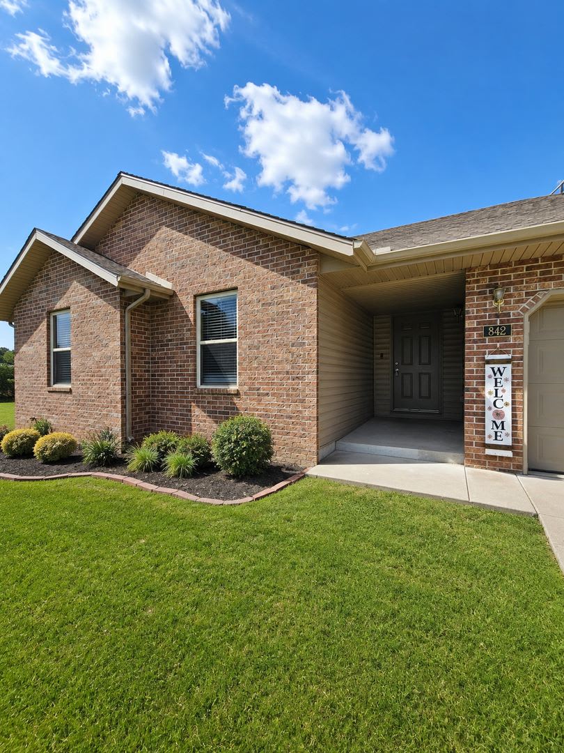 3 Bedroom – photo 2