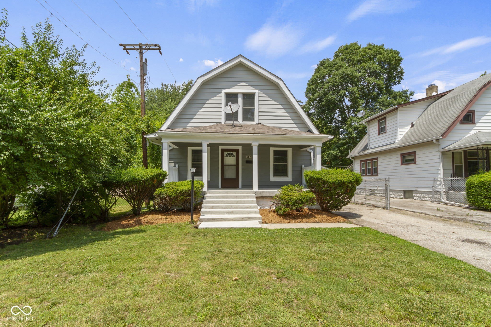 804 W 42Nd Street – photo 2