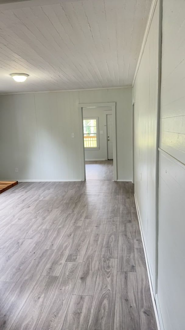 121 Whitaker St., Greenville – photo 4