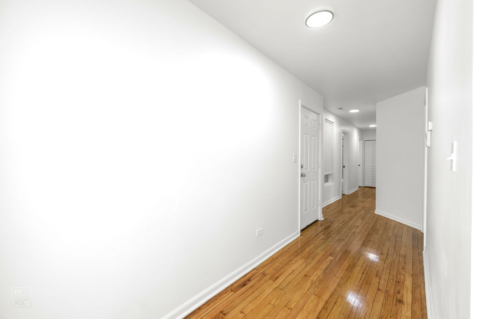 5718 S Wabash – photo 2