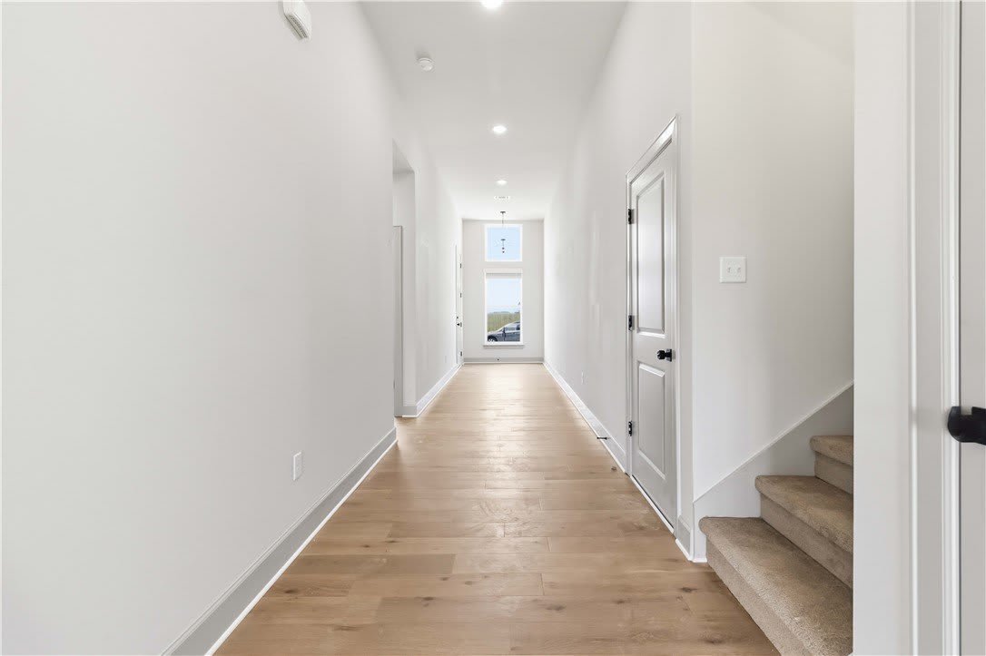 970 Trestle Lane – photo 3