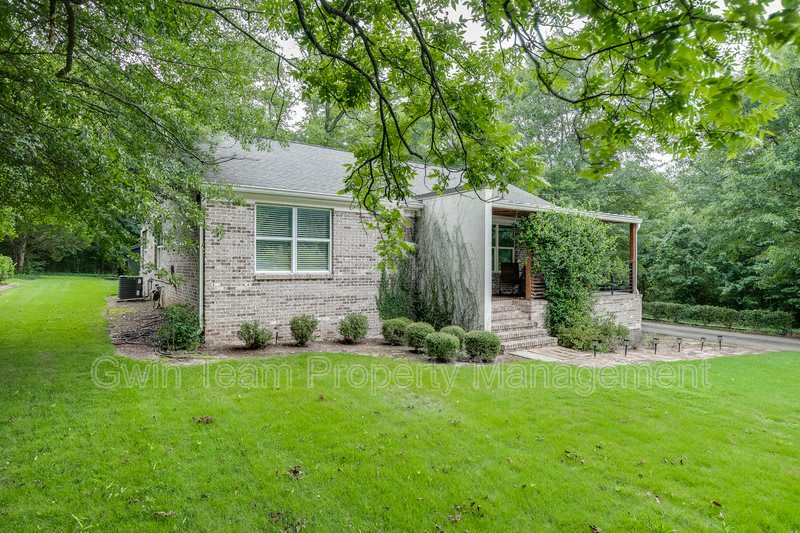 75 Cherry St – photo 2