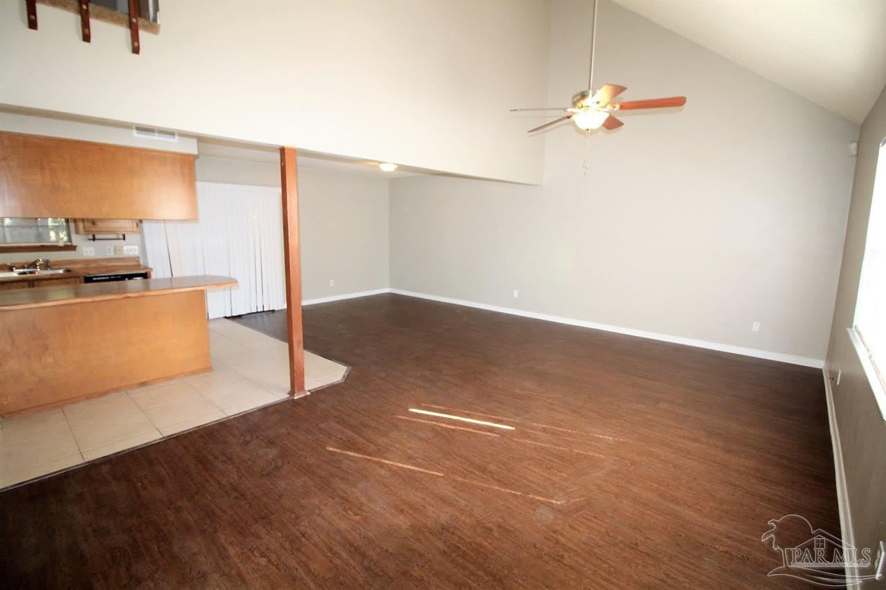 6930 Heather Oaks Dr – photo 2