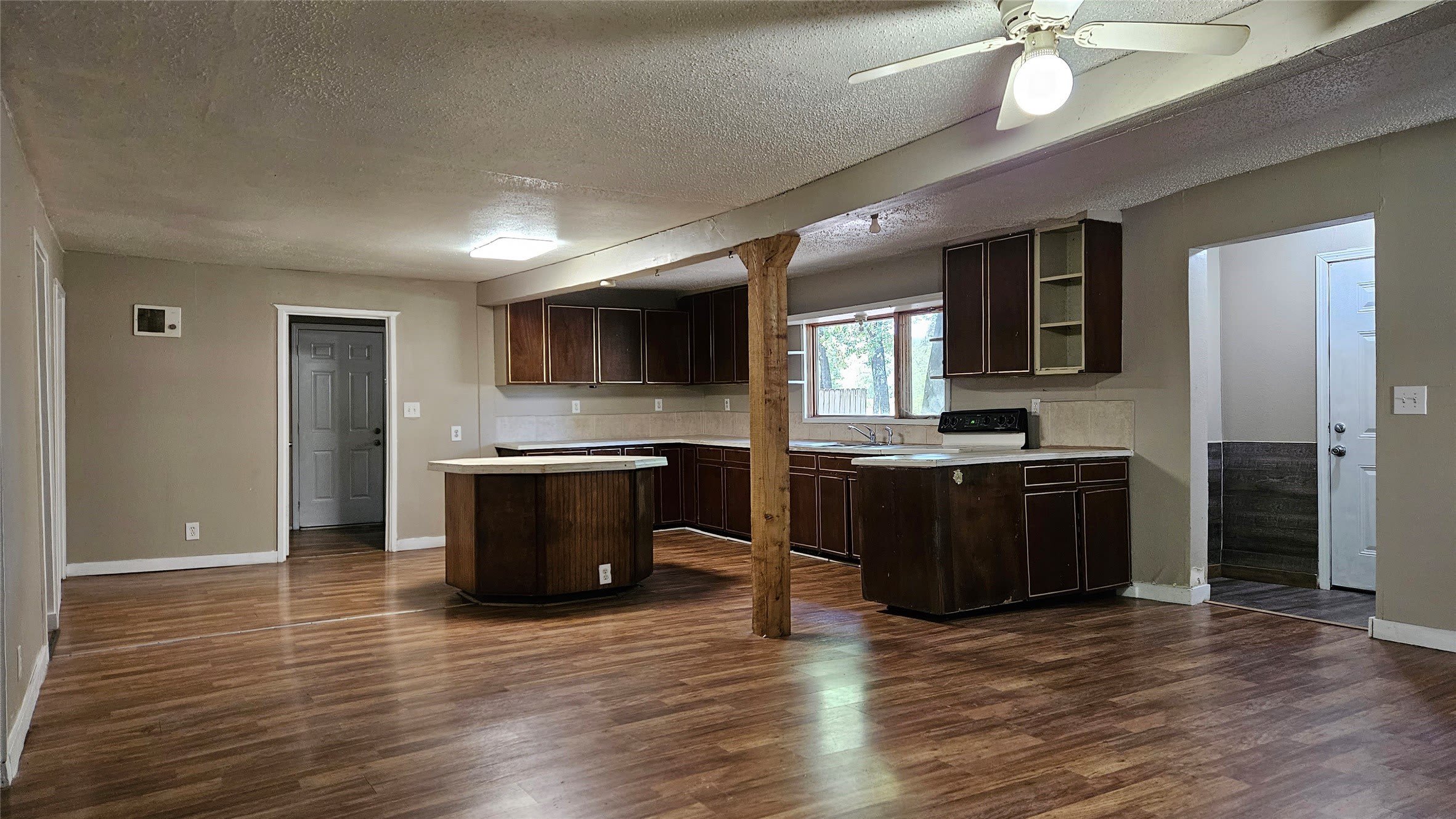 1909 Wahoo Lane – photo 5