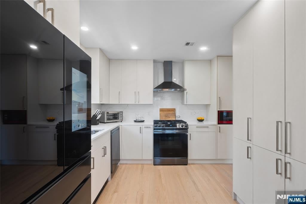 809 2nd Street – photo 5
