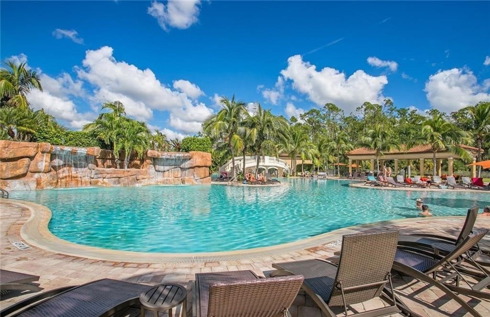 Available For 2027 Season Dec April Only Fully Furnished Turnkey Seasonal Unit Bella Firenze Treviso Bay Move In Ready Golf Transfer Social Transfer Available To Treviso Bay – photo 4