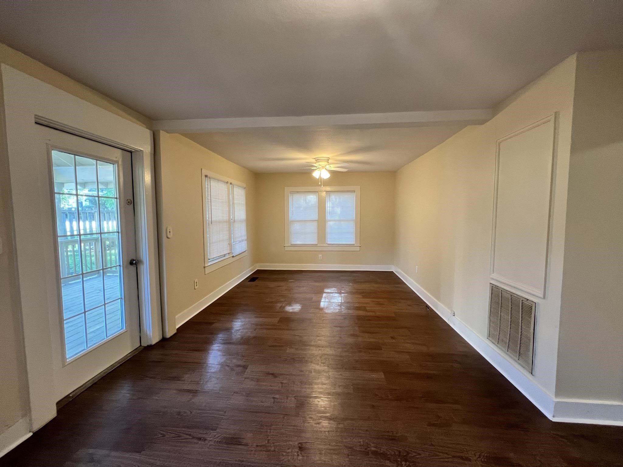 223 W Fifth Avenue – photo 3