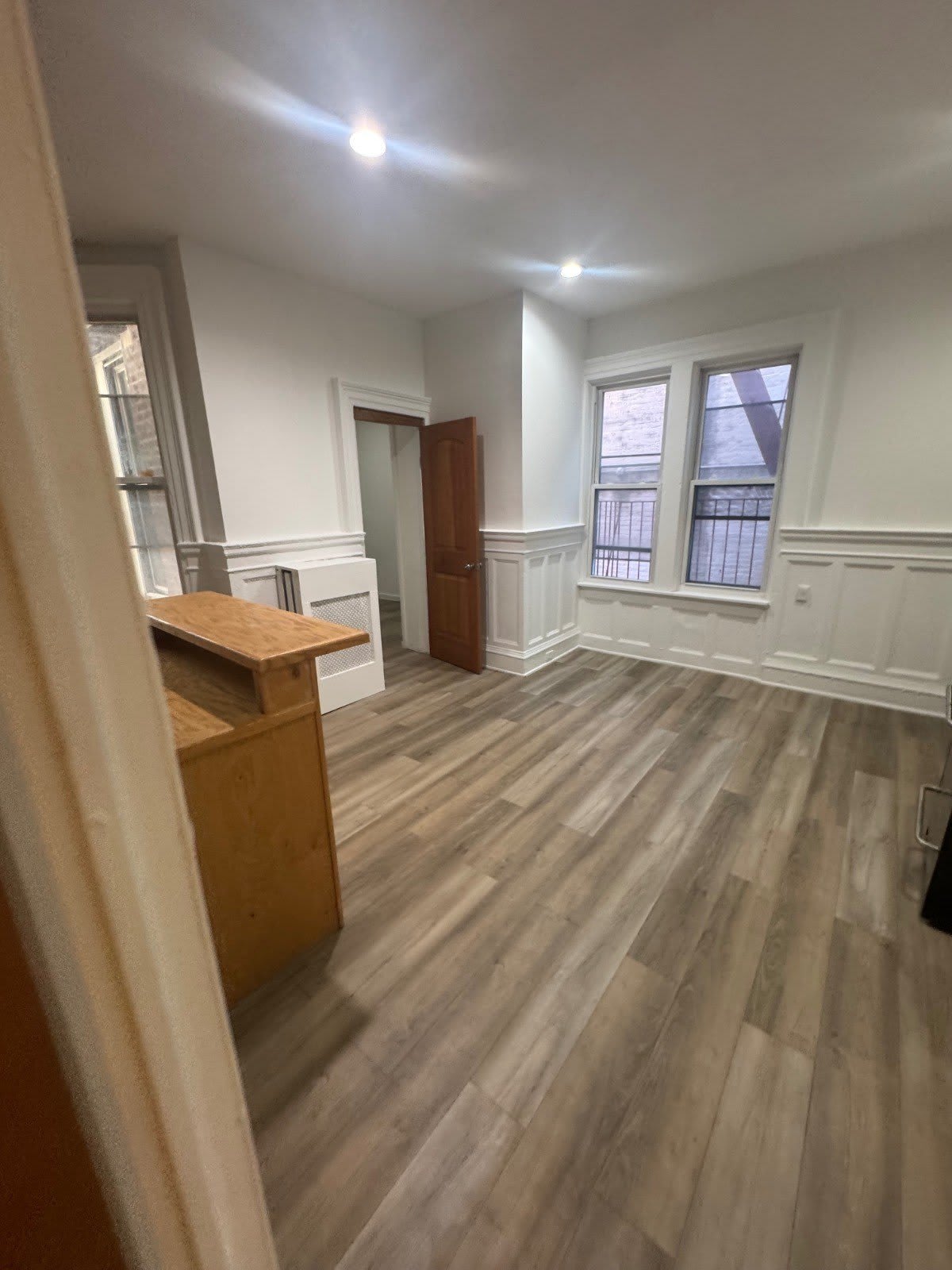 738 Kelly St – photo 3