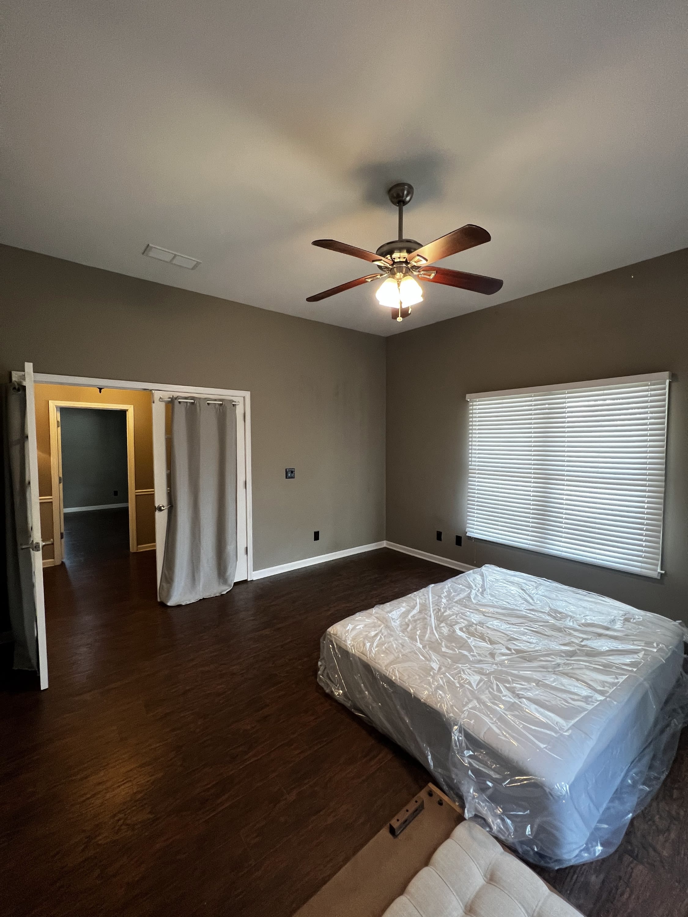 559 Tenth St. NW – photo 4