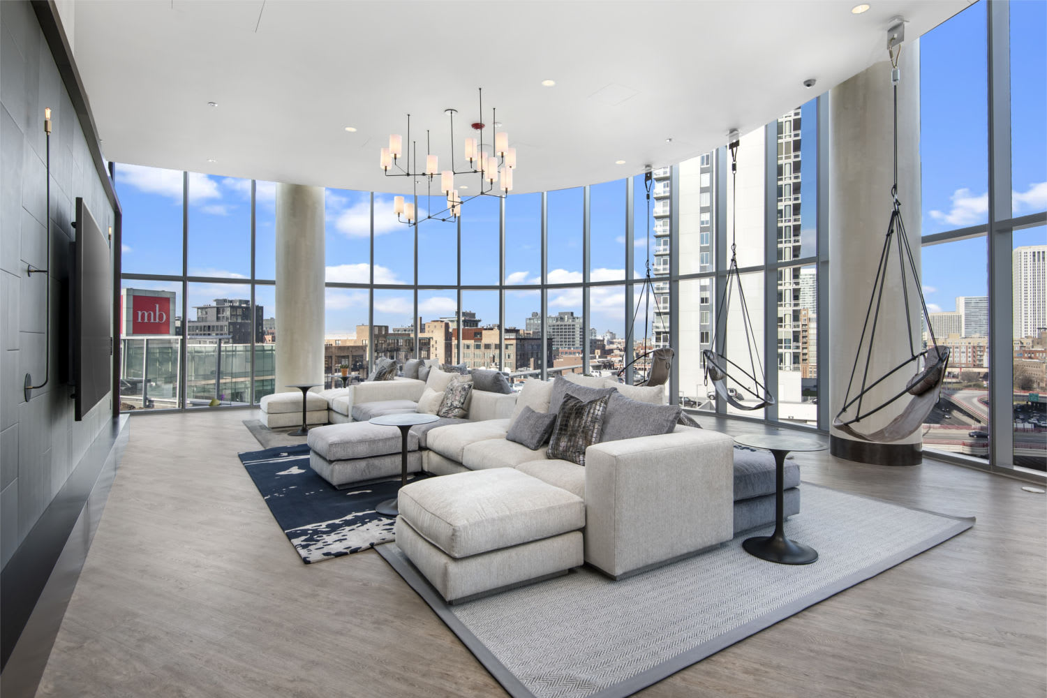727 West Madison – photo 4