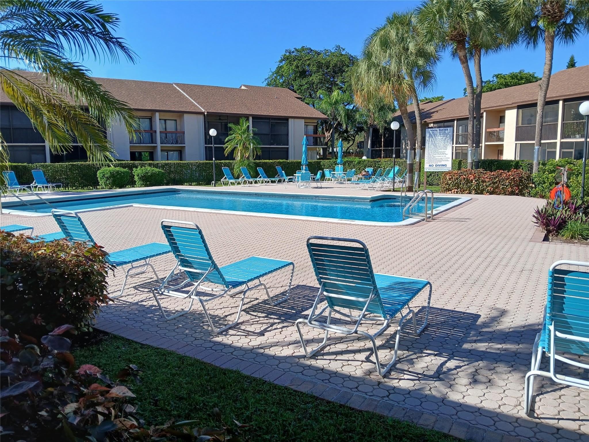 2339 SW 15 Street – photo 2