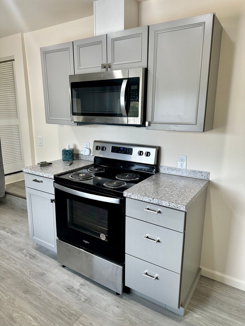 LEASE ASSIGNMENT: Available 9/4/2026! 3 bdrm/1 bath House! 12-month lease! – photo 5