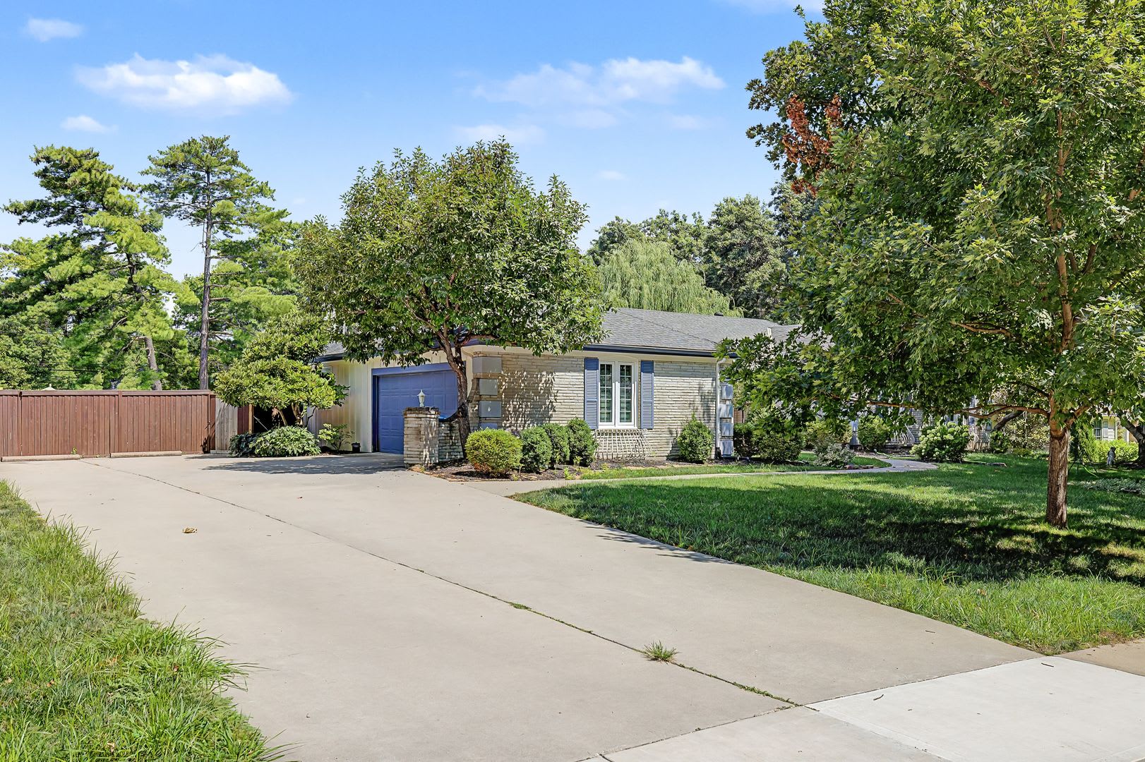 Prairie Village Ranch with Renovated Pool & Finished Basement – photo 2