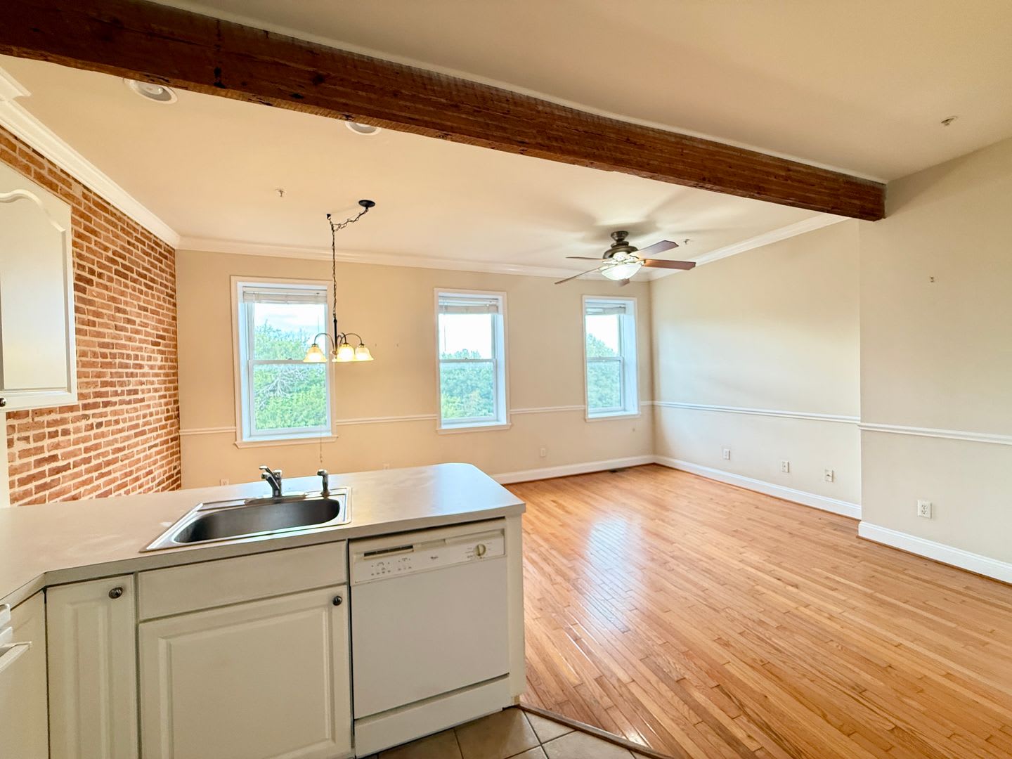 204 S Patterson Park Avenue – photo 5