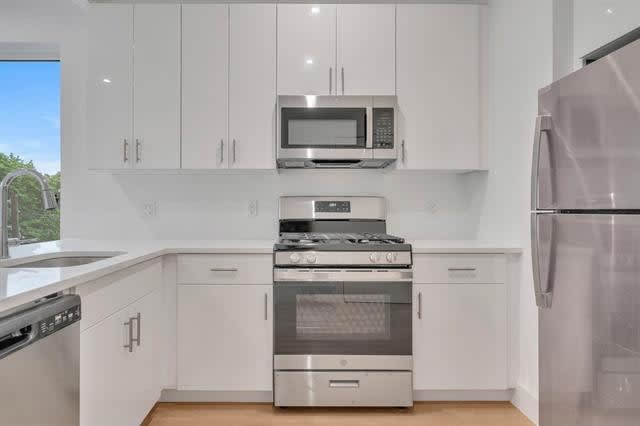 3309 Liberty Ave – photo 4