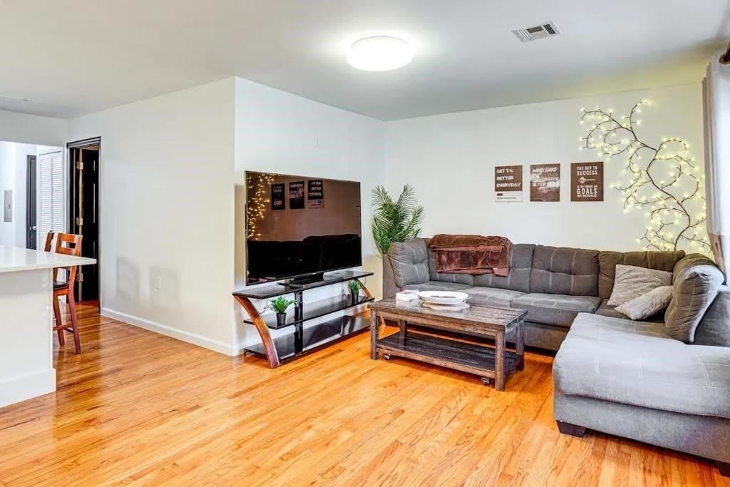 533 Martin Luther King Jr Dr – photo 2