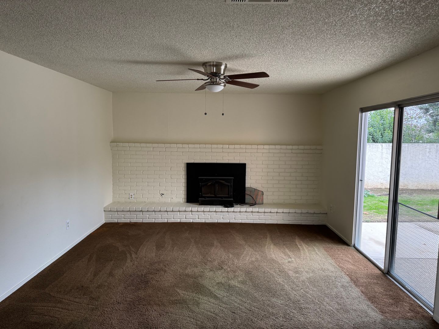 Now Available!! Very Nice Home In South Side Los Banos – photo 4