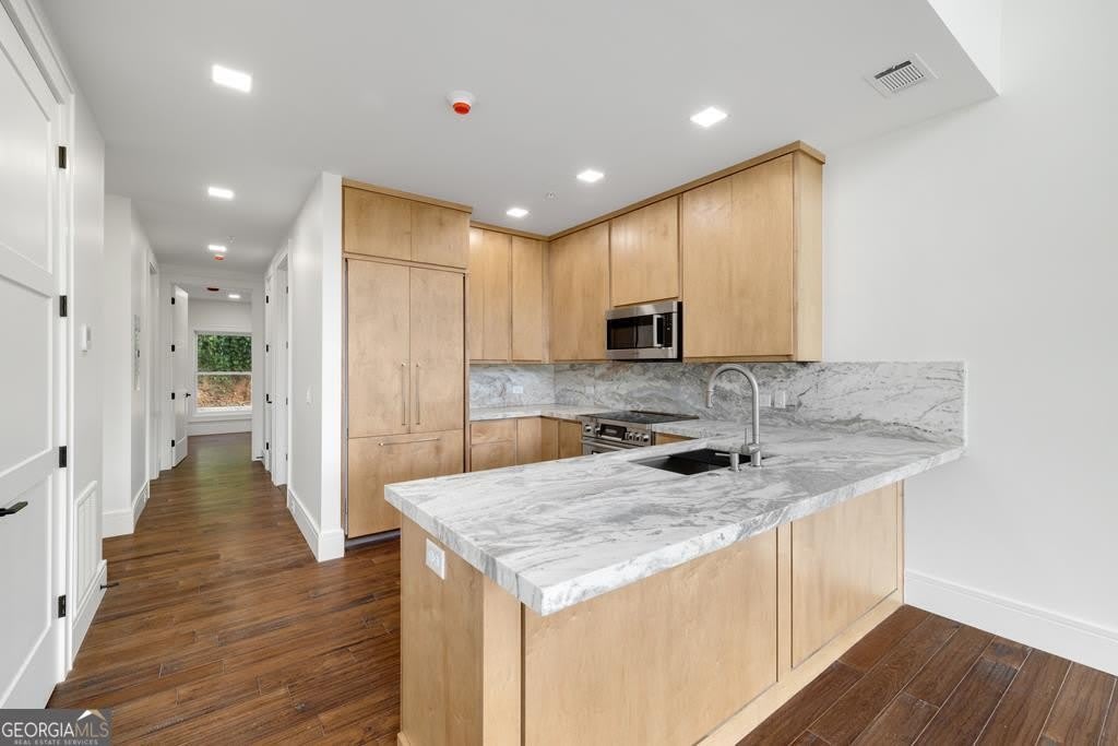 1281 E Main Street – photo 3