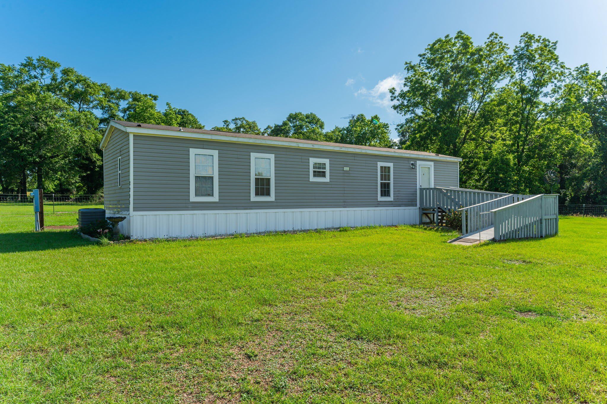 2295 BERMUDA Lane – photo 2