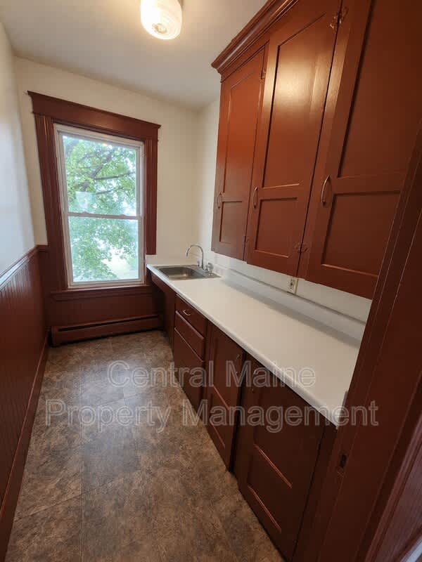 131 Horton St. unit 10 – photo 4