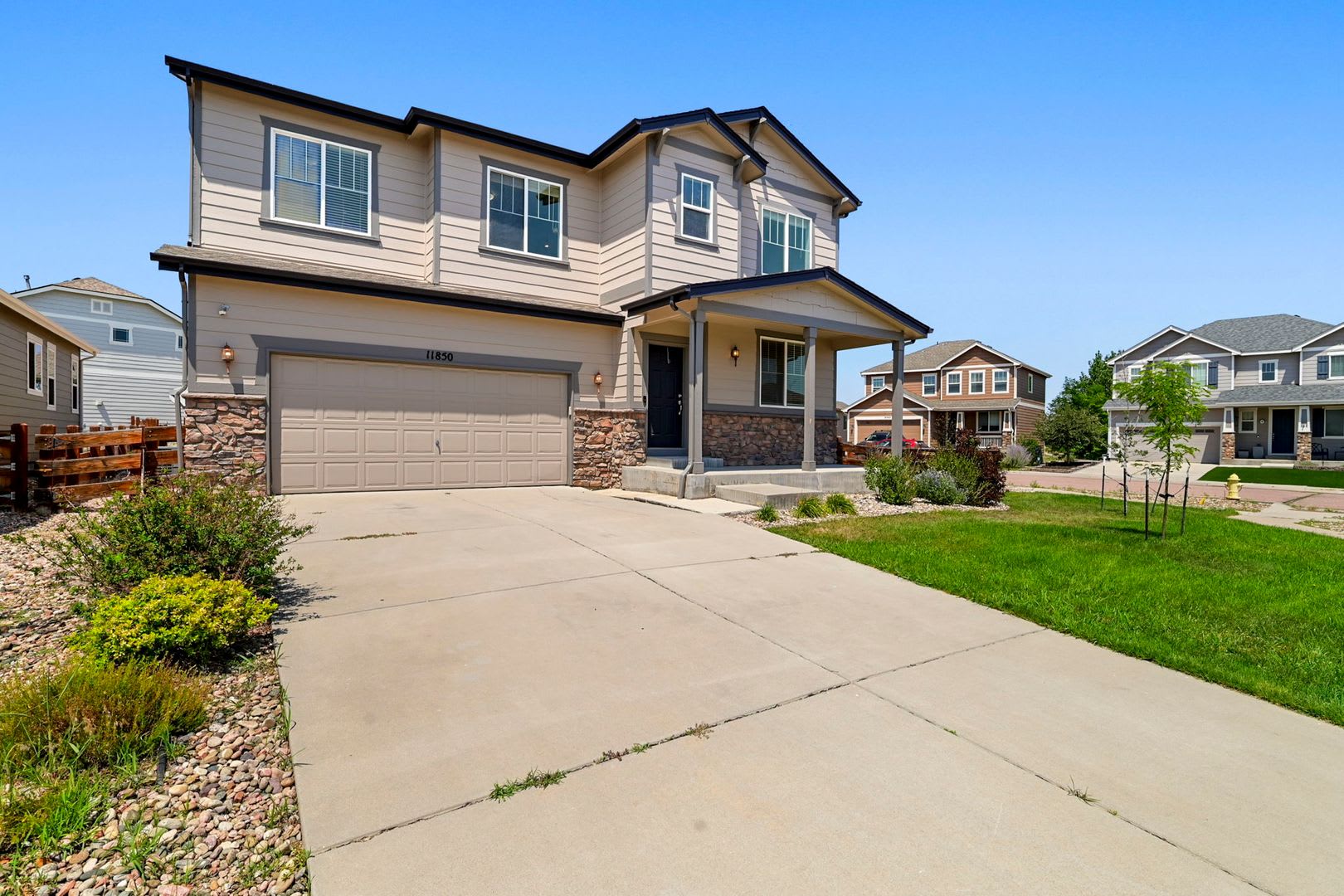 Spacious Charmer in sought after Meridian Ranch community- 2 houses from park – photo 2