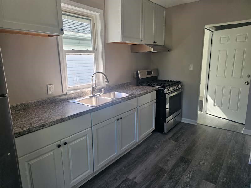 250 Anderson Avenue – photo 5