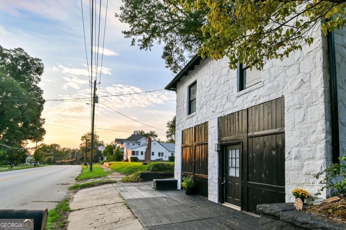 340 W Washington Street – photo 2