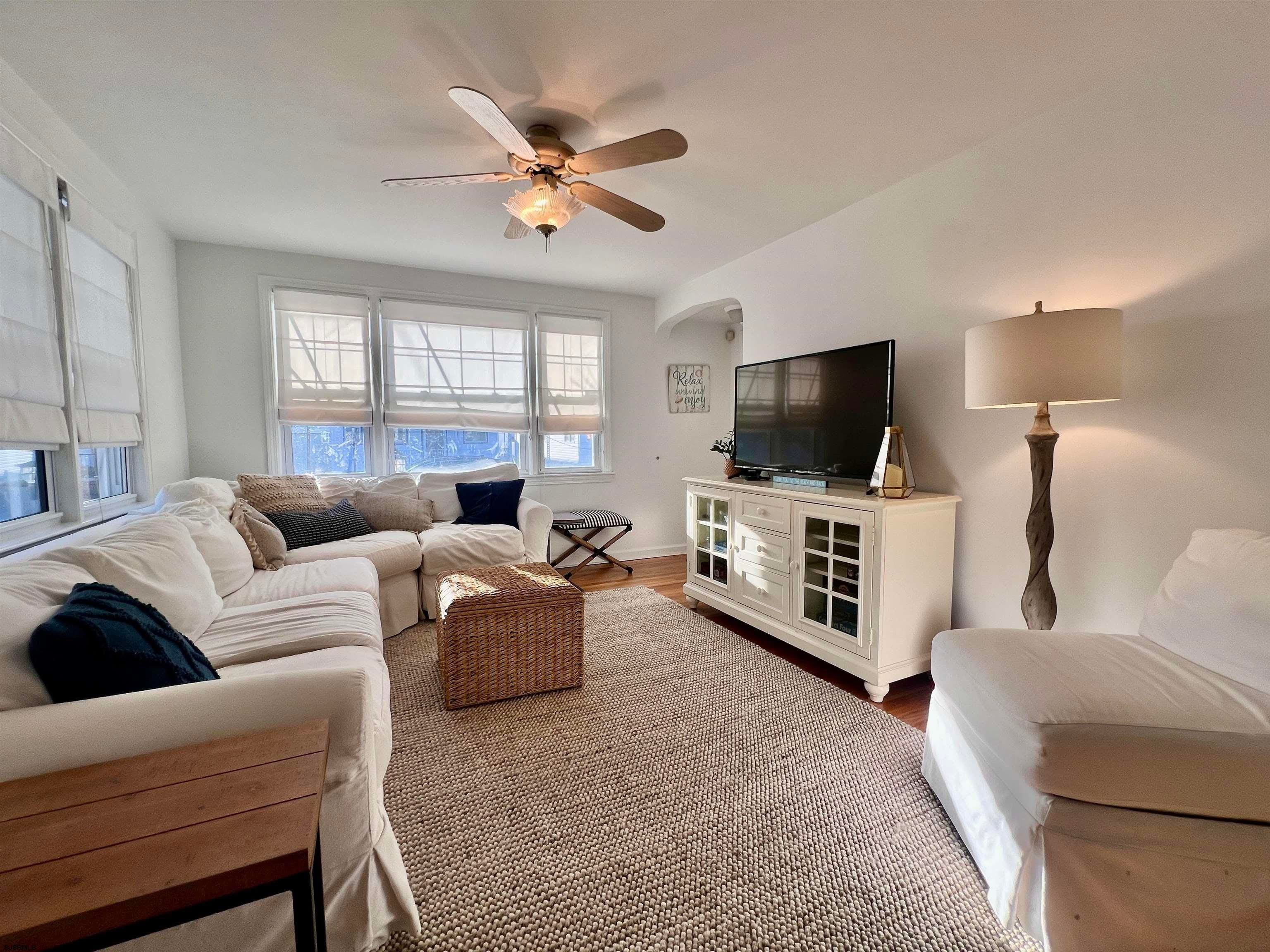 3 N Delavan Ave – photo 4