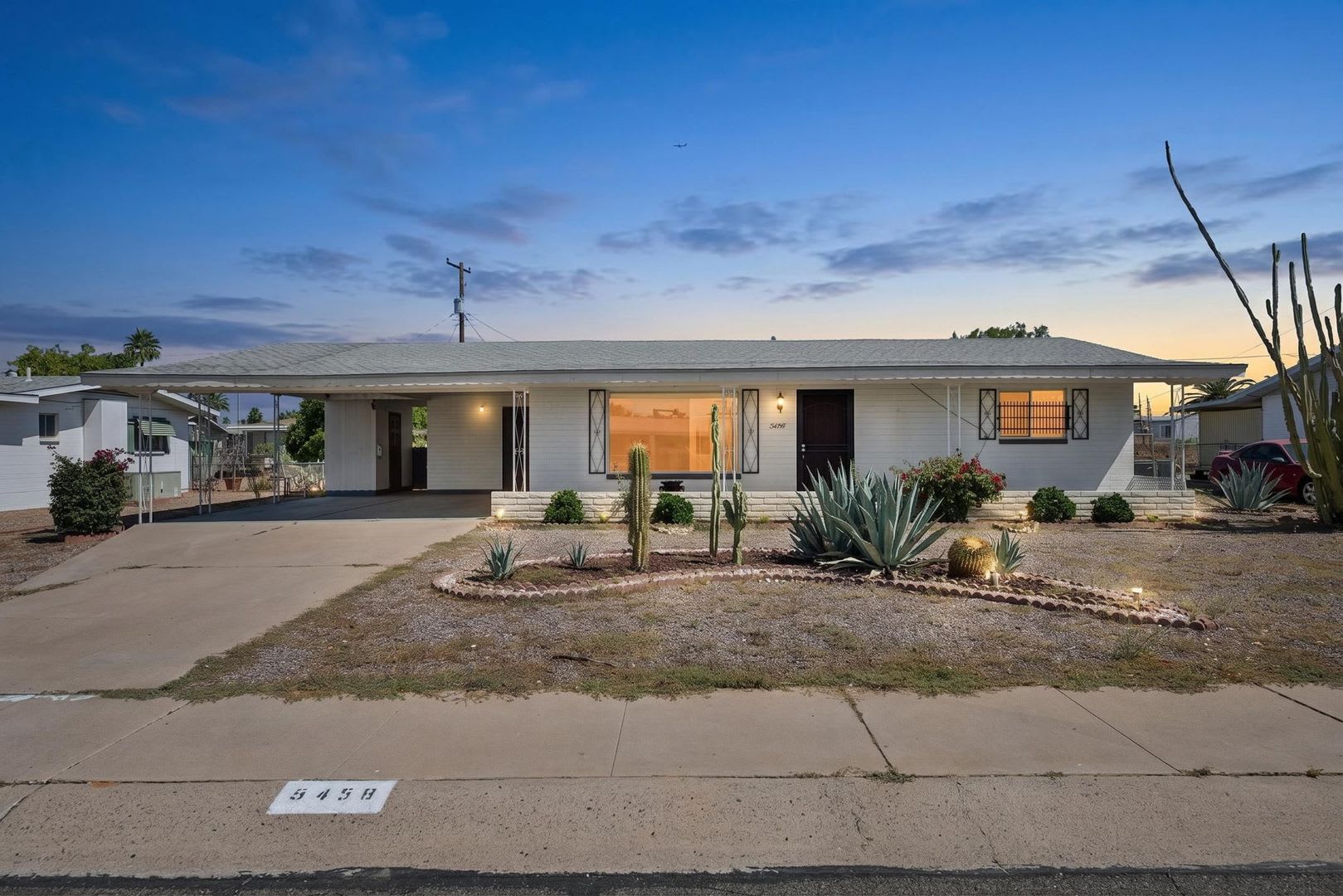 Very clean 2 bedroom 1 bath home in 55+ community! – photo 1