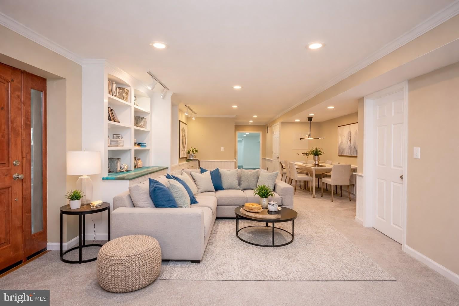 2104 STEUBEN Way – photo 2