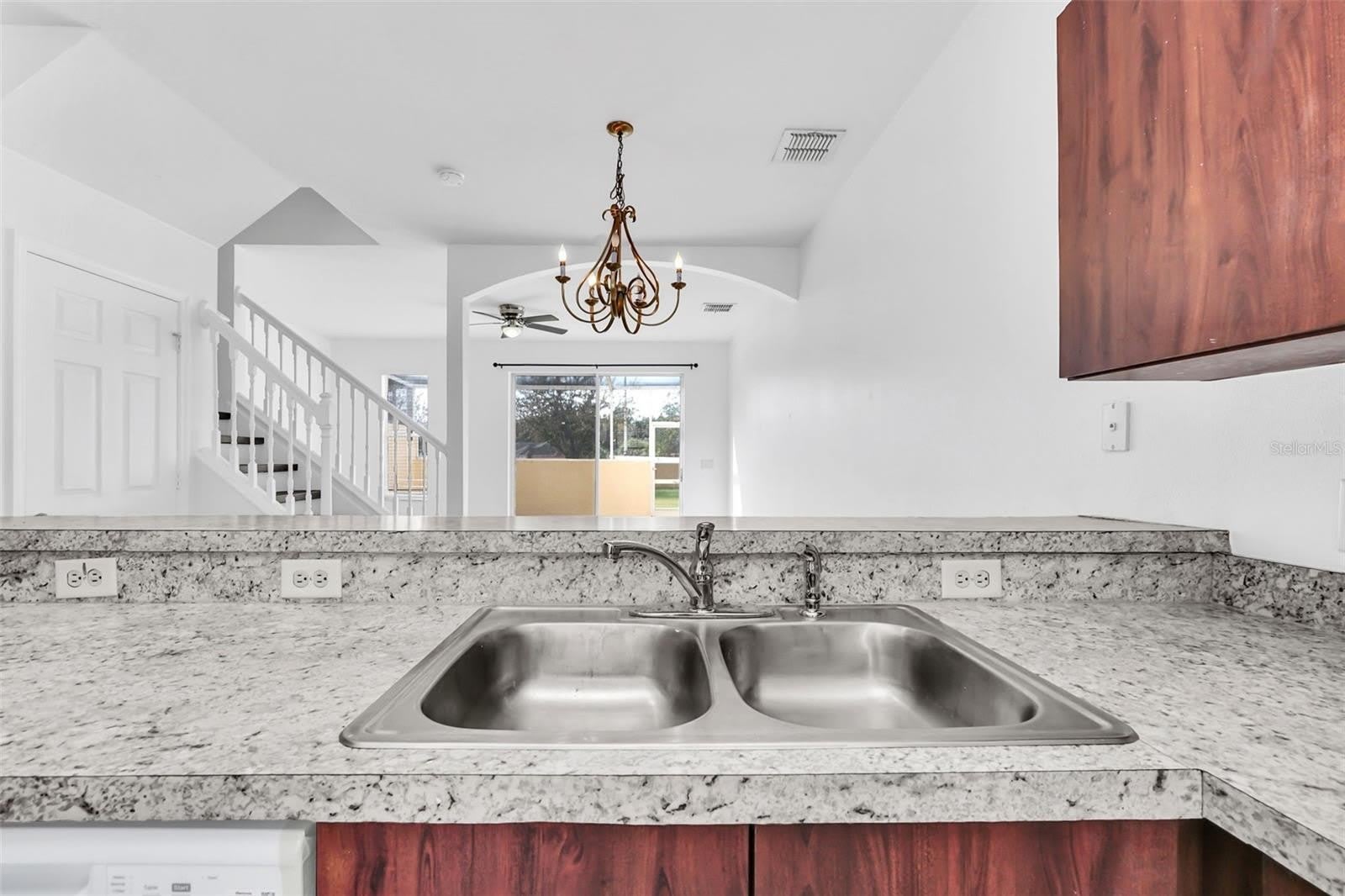 1160 S BEACH Circle – photo 3