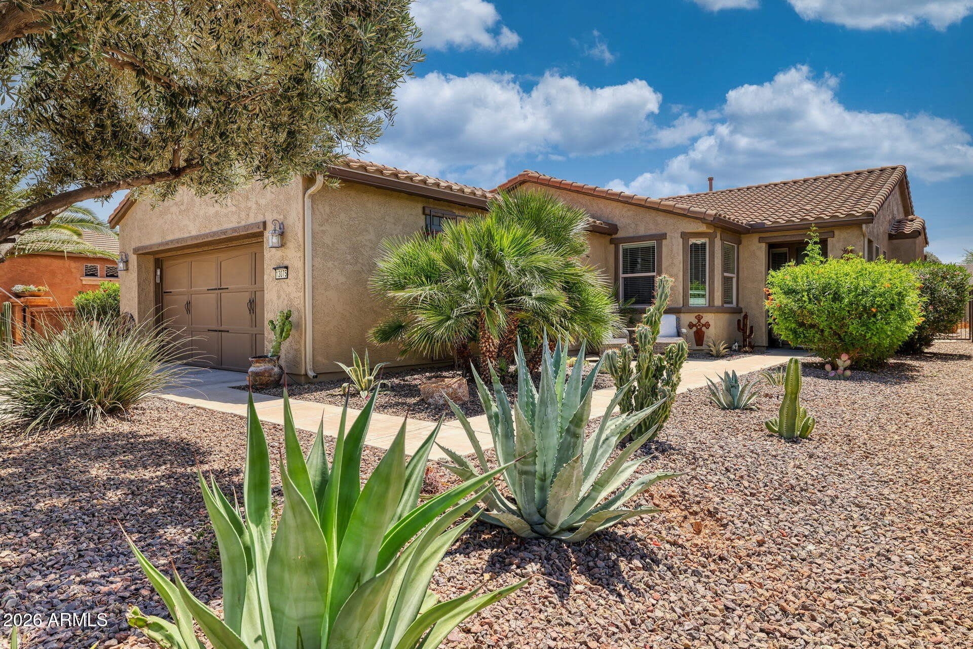 13075 W DESERT VISTA Trail – photo 1