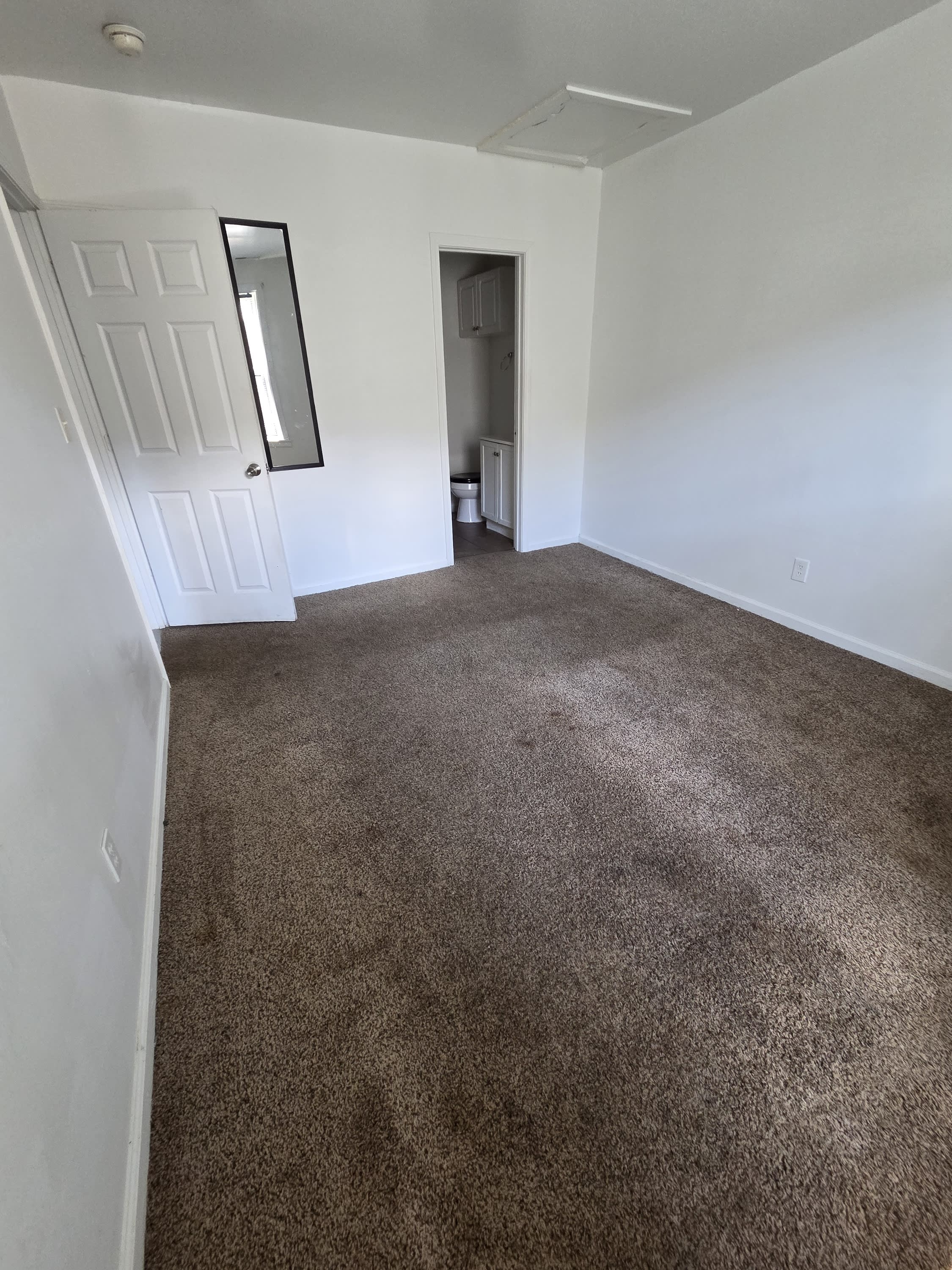 410 South College Drive – photo 4