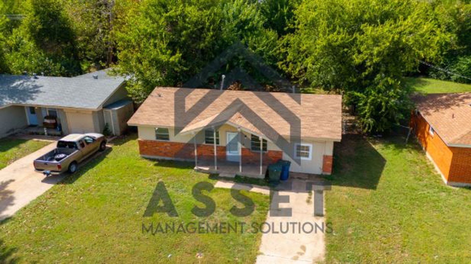 4 Bedroom Available for Lease & Rent to Own! – photo 3