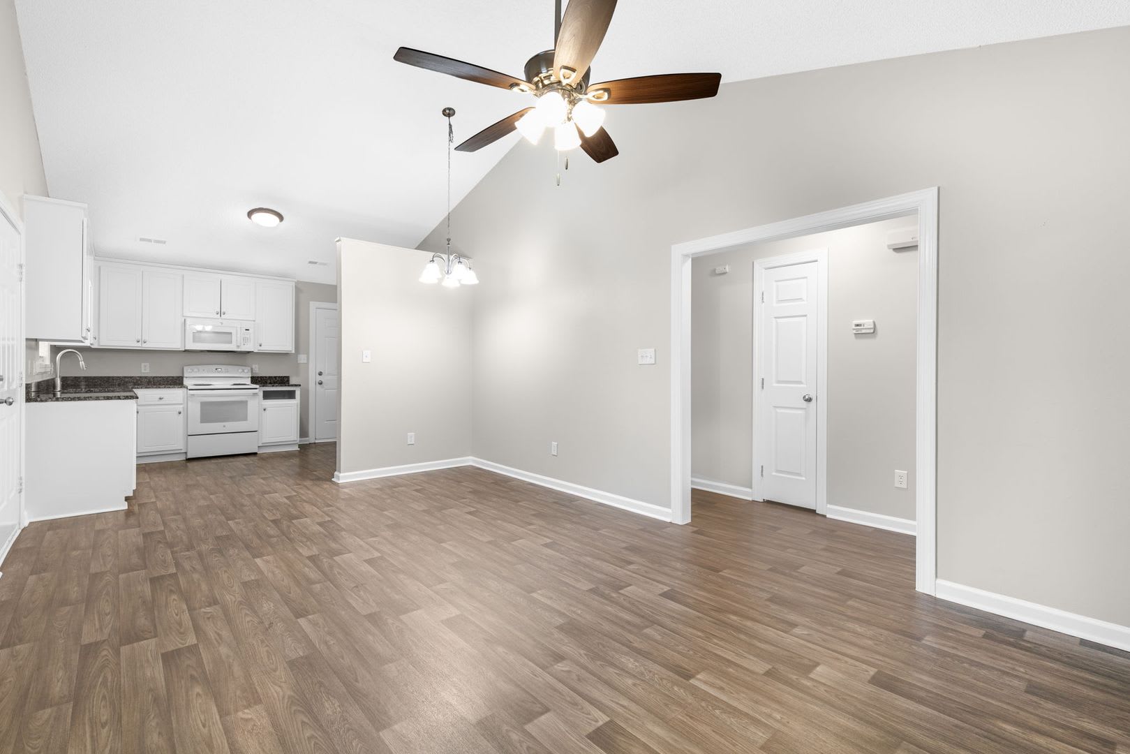 3419 Pear Tree Court Unit A – photo 2