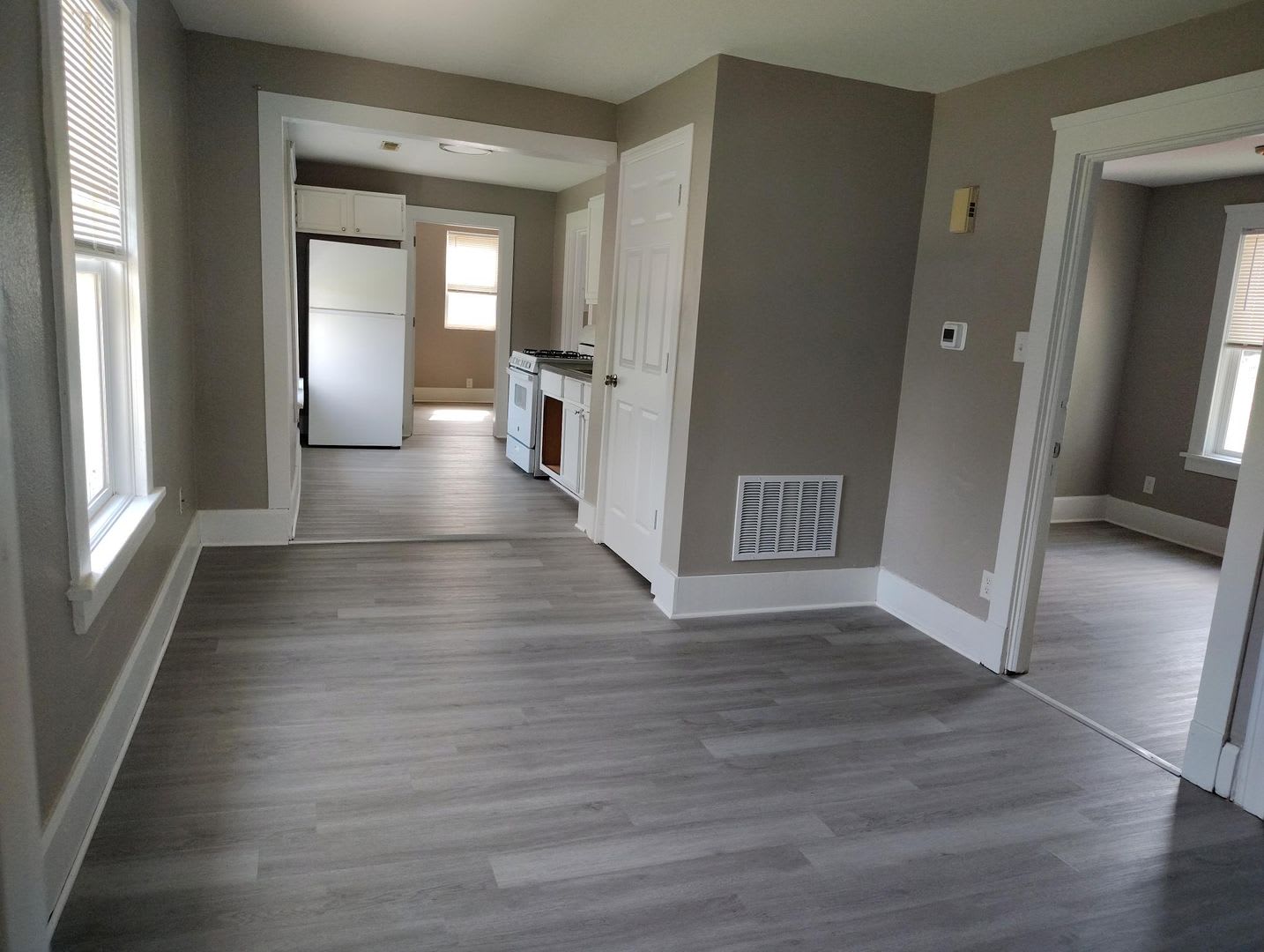 1217 Grand Ave – photo 1