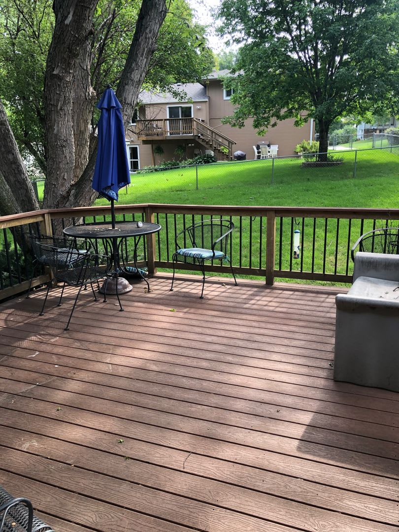 3 bedroom house in Papillion – photo 2