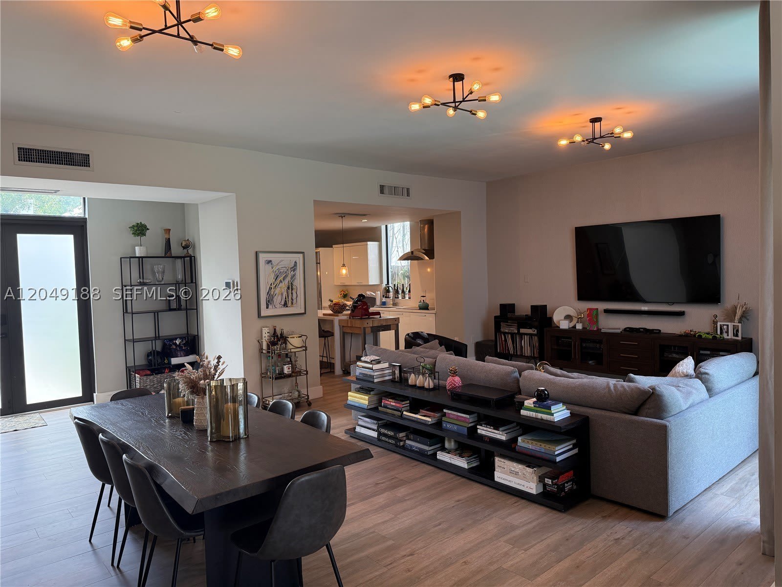 8631 Arboretum Ln – photo 3