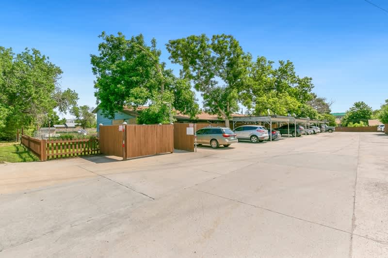 1240 Allison Street – photo 2