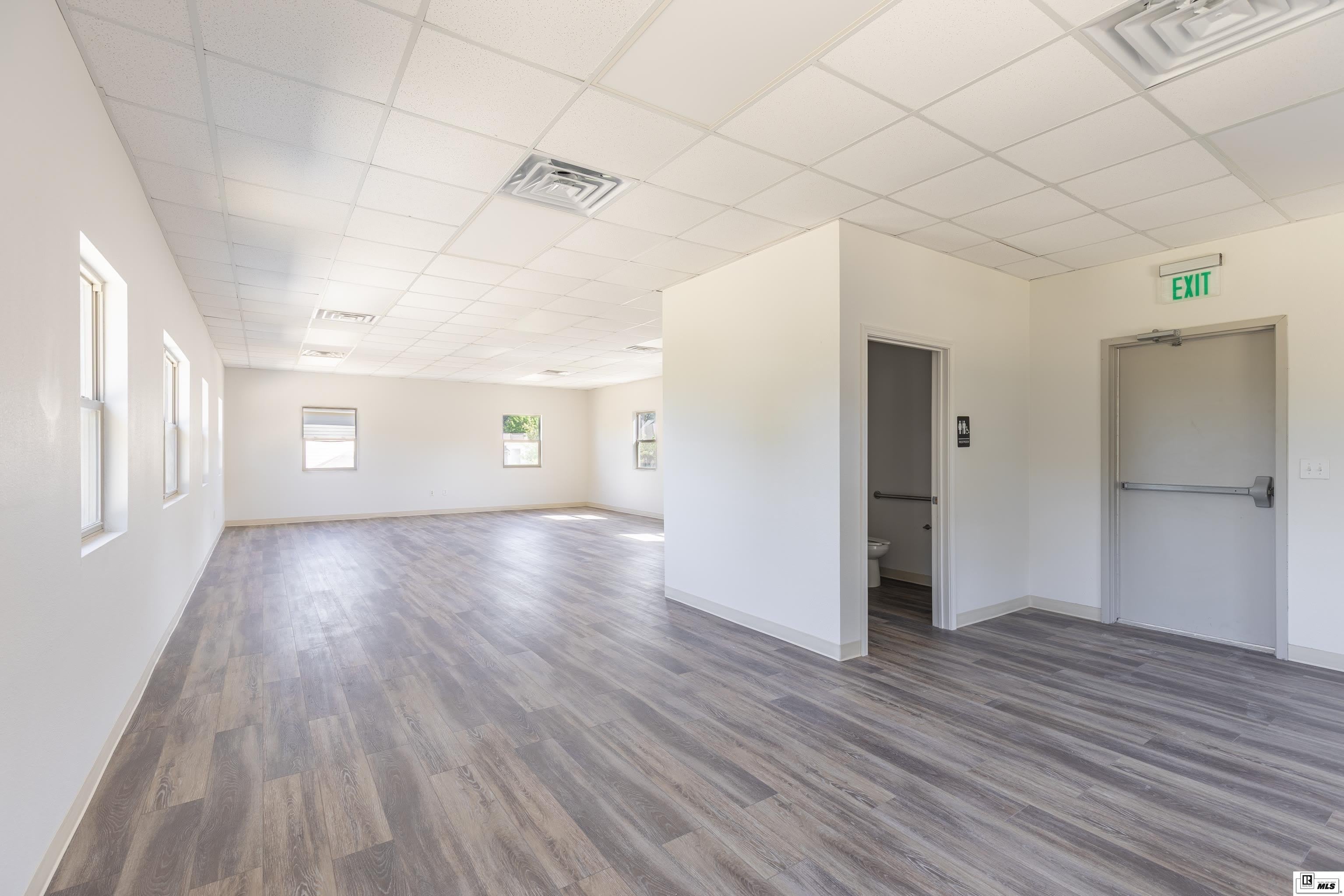 125 PELICAN BOULEVARD – photo 5