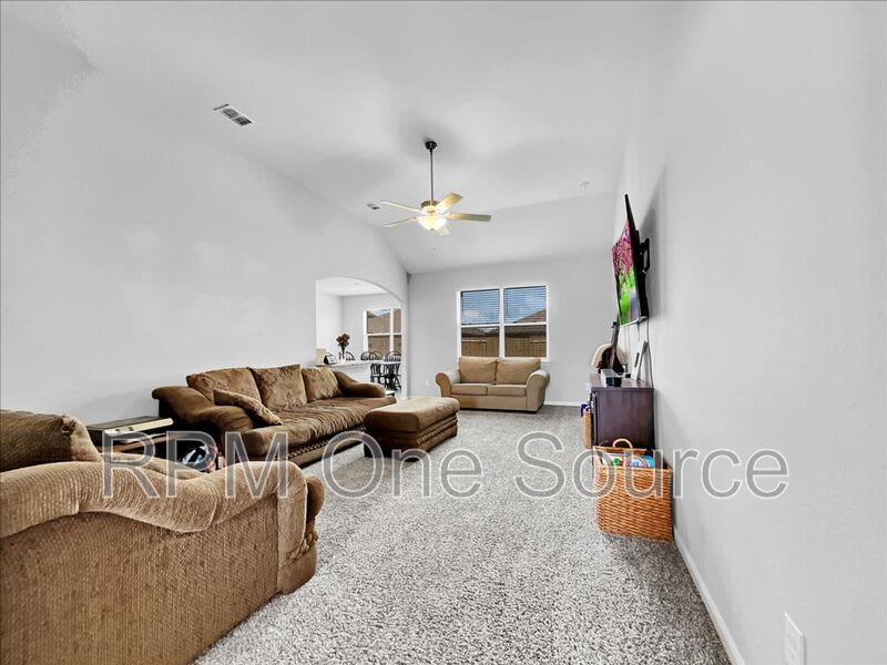 2112 Erlinda Drive – photo 2