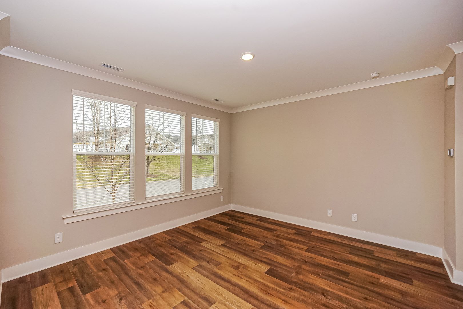 3-Bedroom, 2.5 Bath Townhome for Rent in Mooresville, NC – photo 2