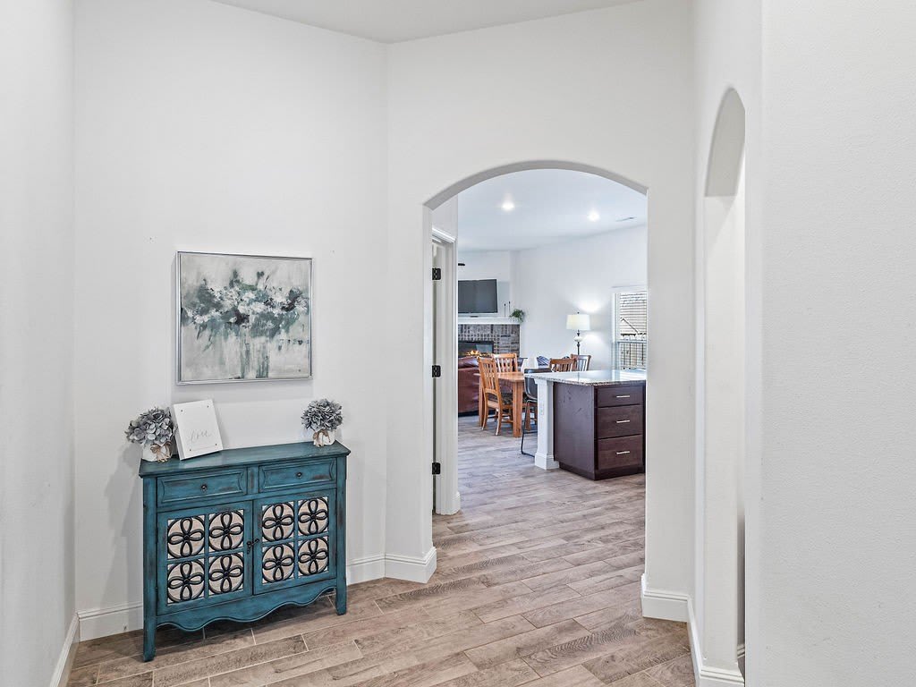 2402 England Lane – photo 3