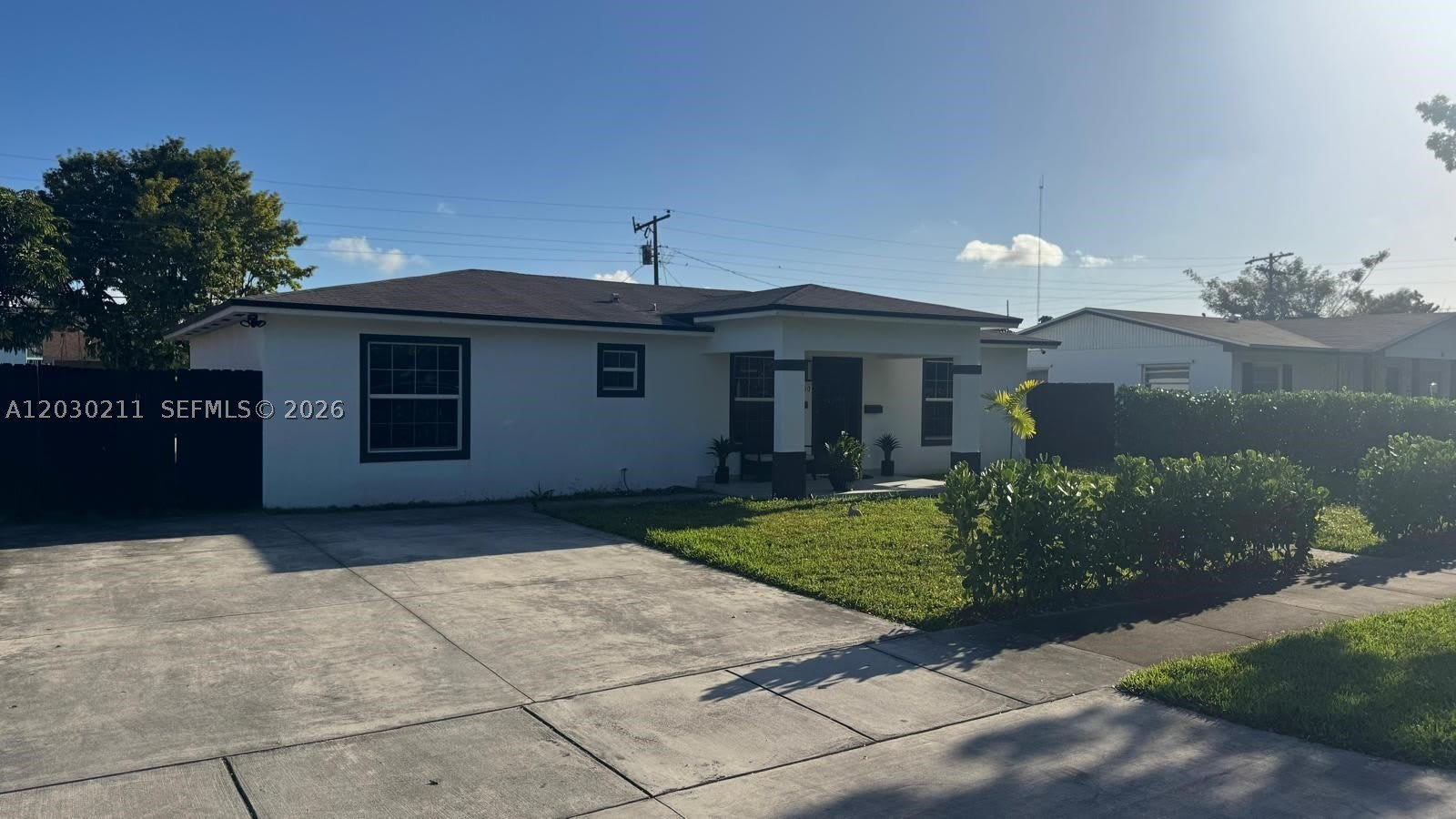 50 NE 209th Ter – photo 2