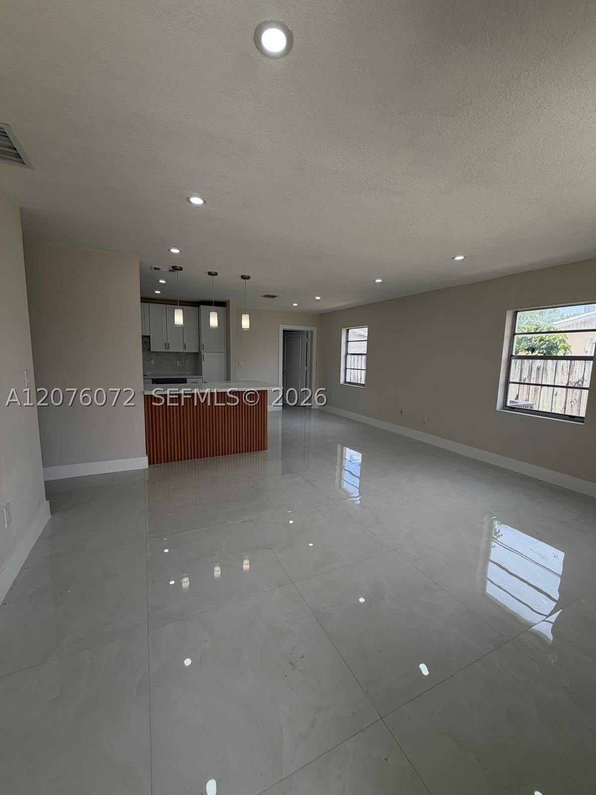 15400 SW 305th St – photo 2